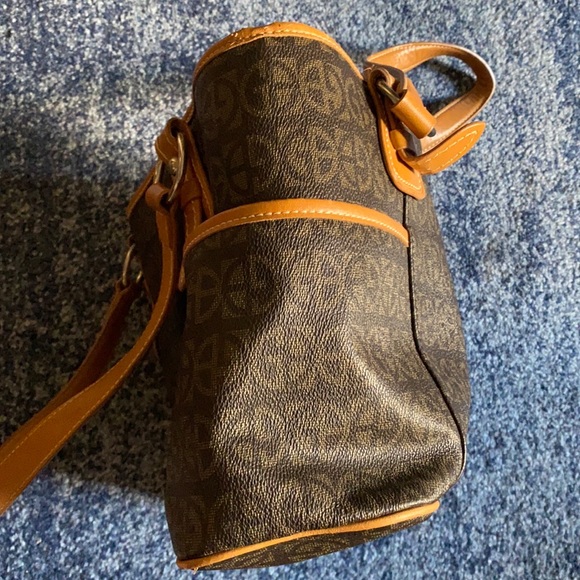 Gianni Bernini Signature Brown Tote - Picture 10 of 16